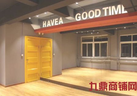 �赸����ѧУ����ʵ��ͼƬ