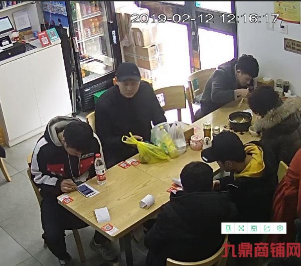 �͹�ʵ��ͼƬ