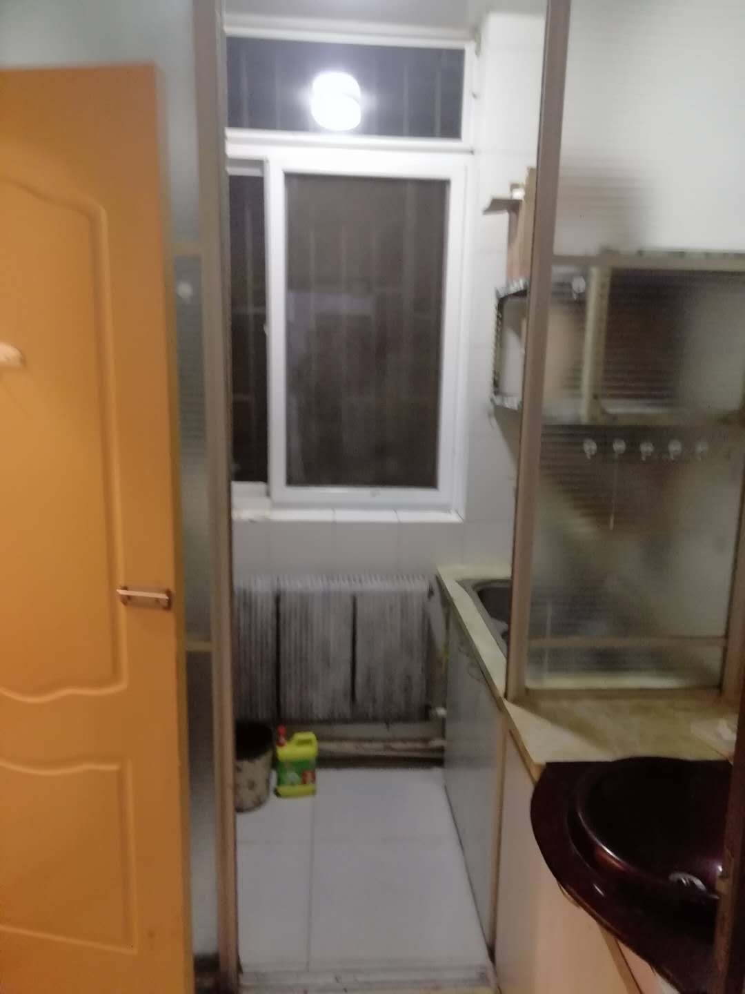 ���ϰ����˾�Ӫ������ת��ʵ��ͼƬ