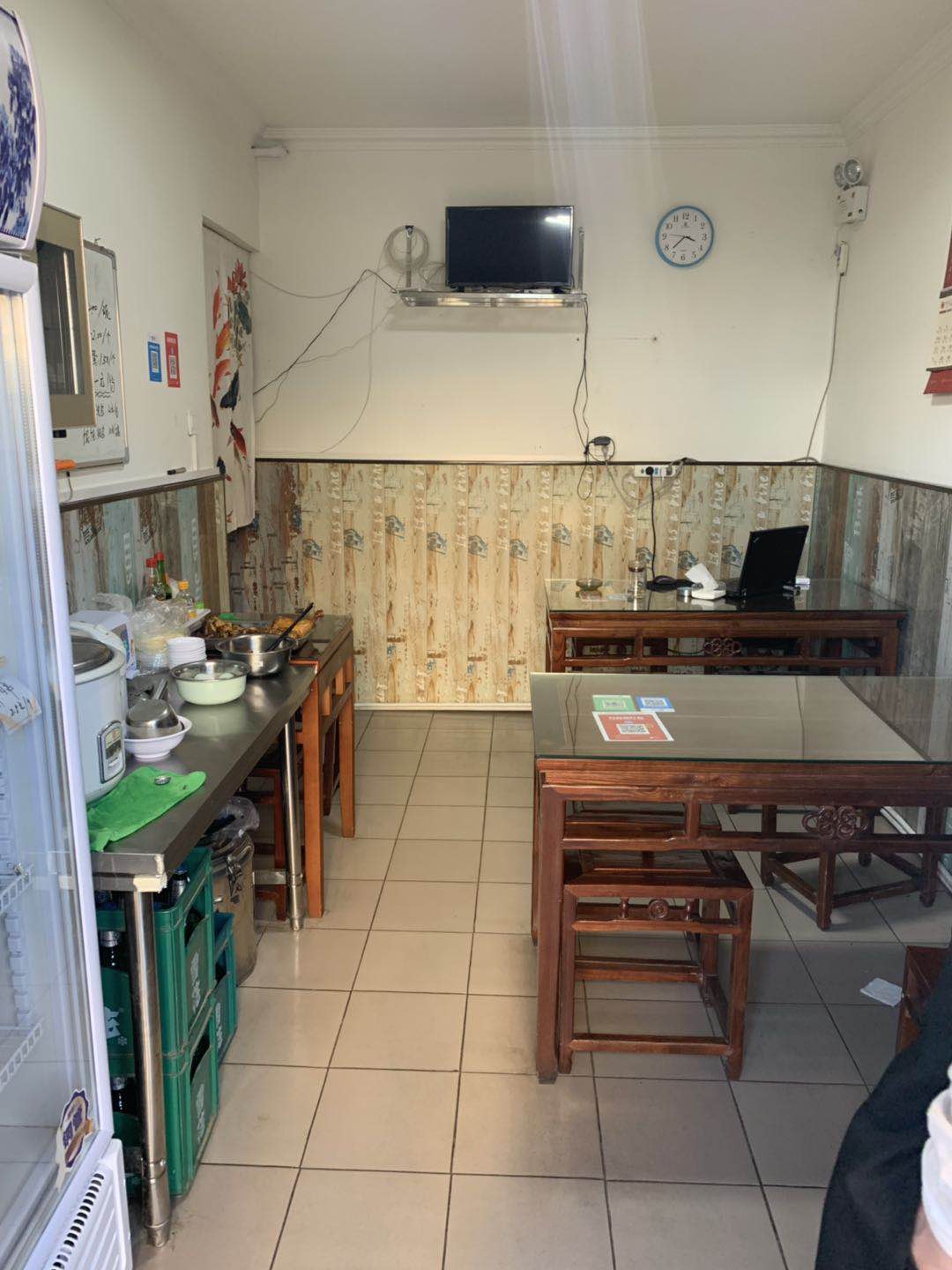 ���˼������£�������ת��ʵ��ͼƬ