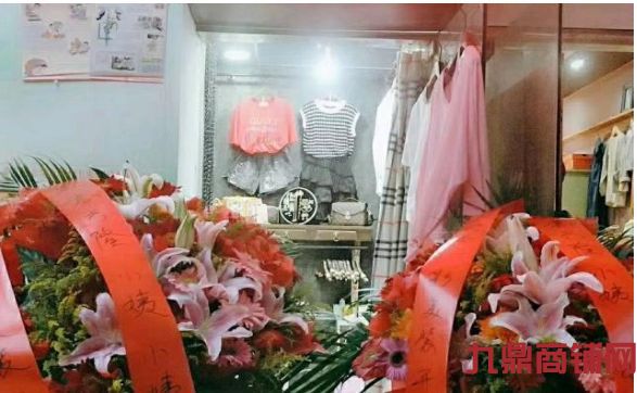 �̳���ڴ���װ��ת��ʵ��ͼƬ