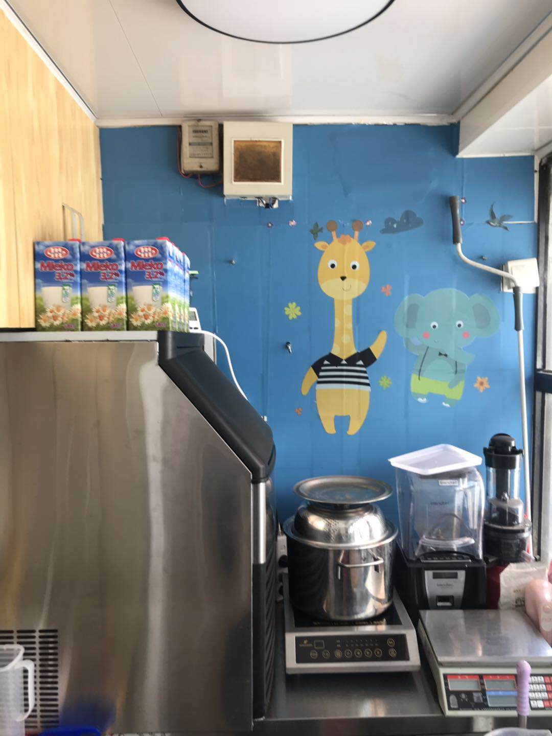 ��˹����Ʒ���̲��ת��ʵ��ͼƬ