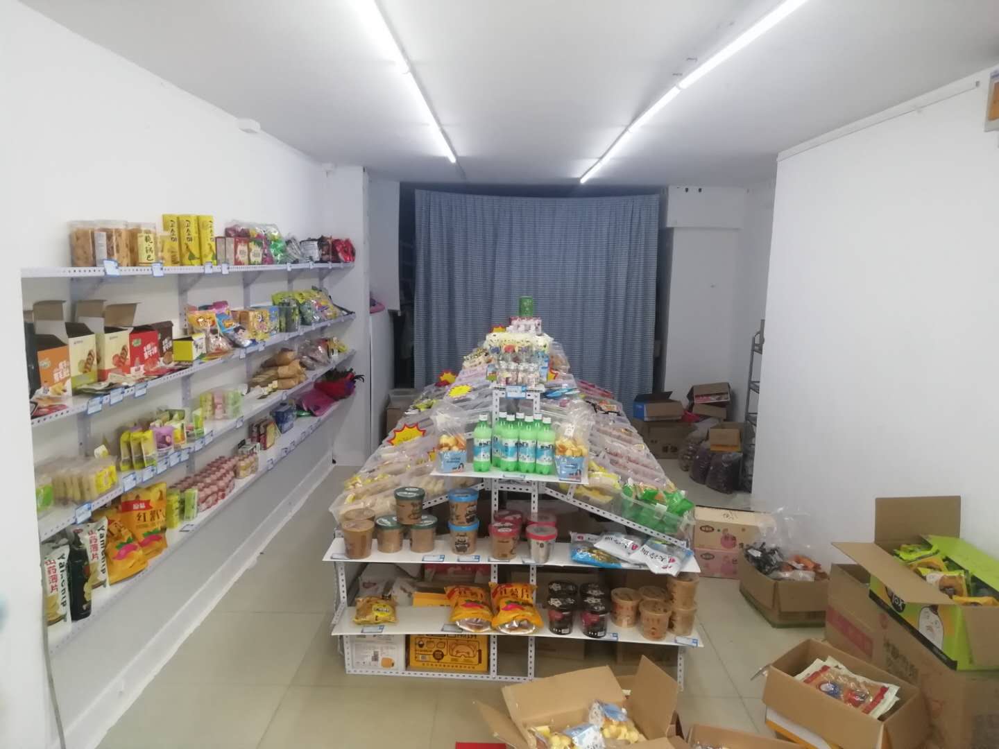 У����С������ڵ����תʵ��ͼƬ