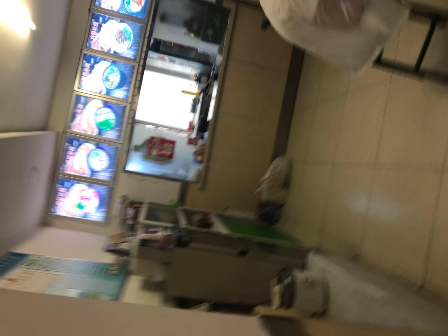 ǧɽ·�ٽ����̼�תʵ��ͼƬ