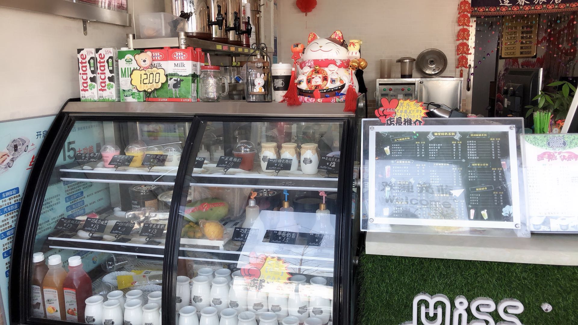 ������վ�ٽ�����ת��ʵ��ͼƬ