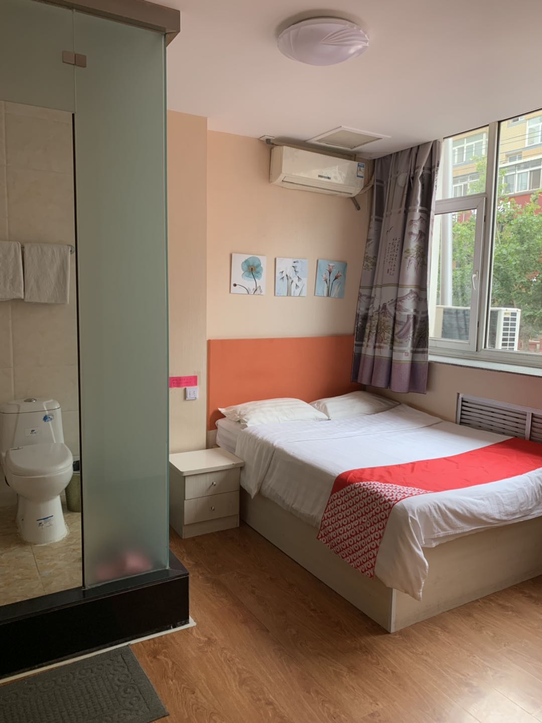 ��ʦ������װ����ת��ʵ��ͼƬ