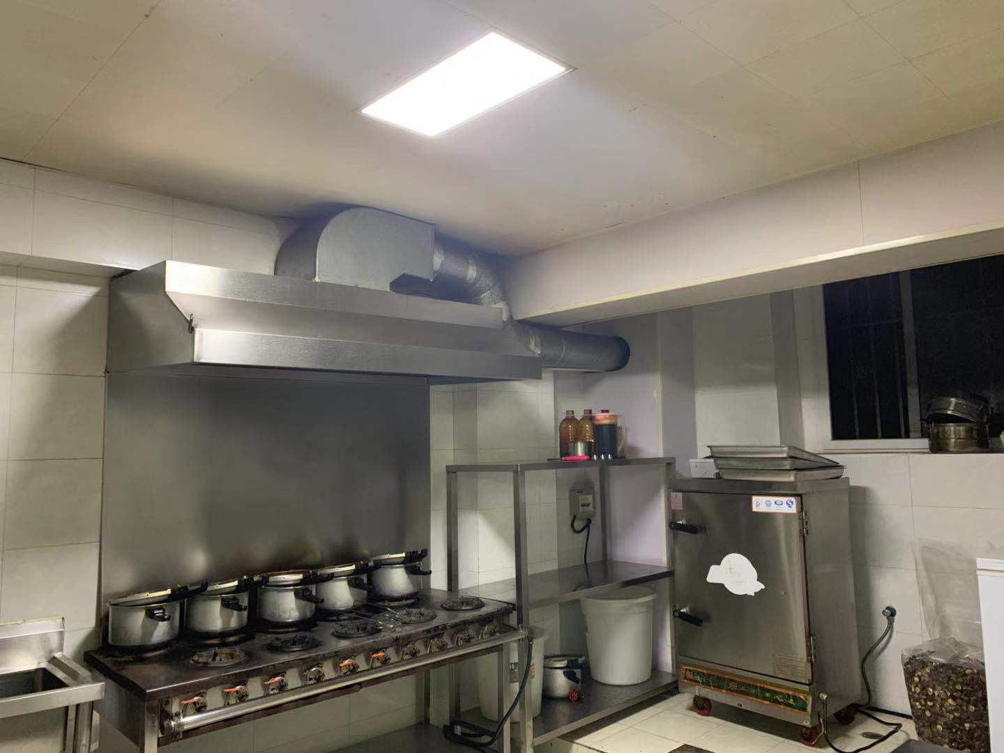 ��ҽֿ���Ծ�װ����ת��ʵ��ͼƬ