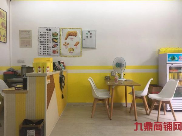 ���ݸ�����Ʒ�ƽ��˸���ת��ʵ��ͼƬ