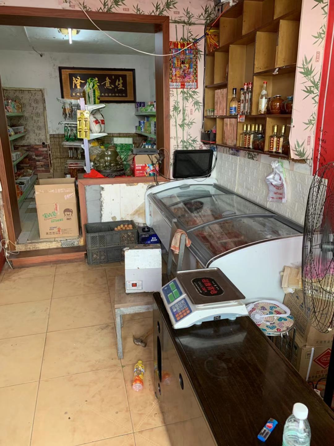 С������ڵ��̿�תʵ��ͼƬ