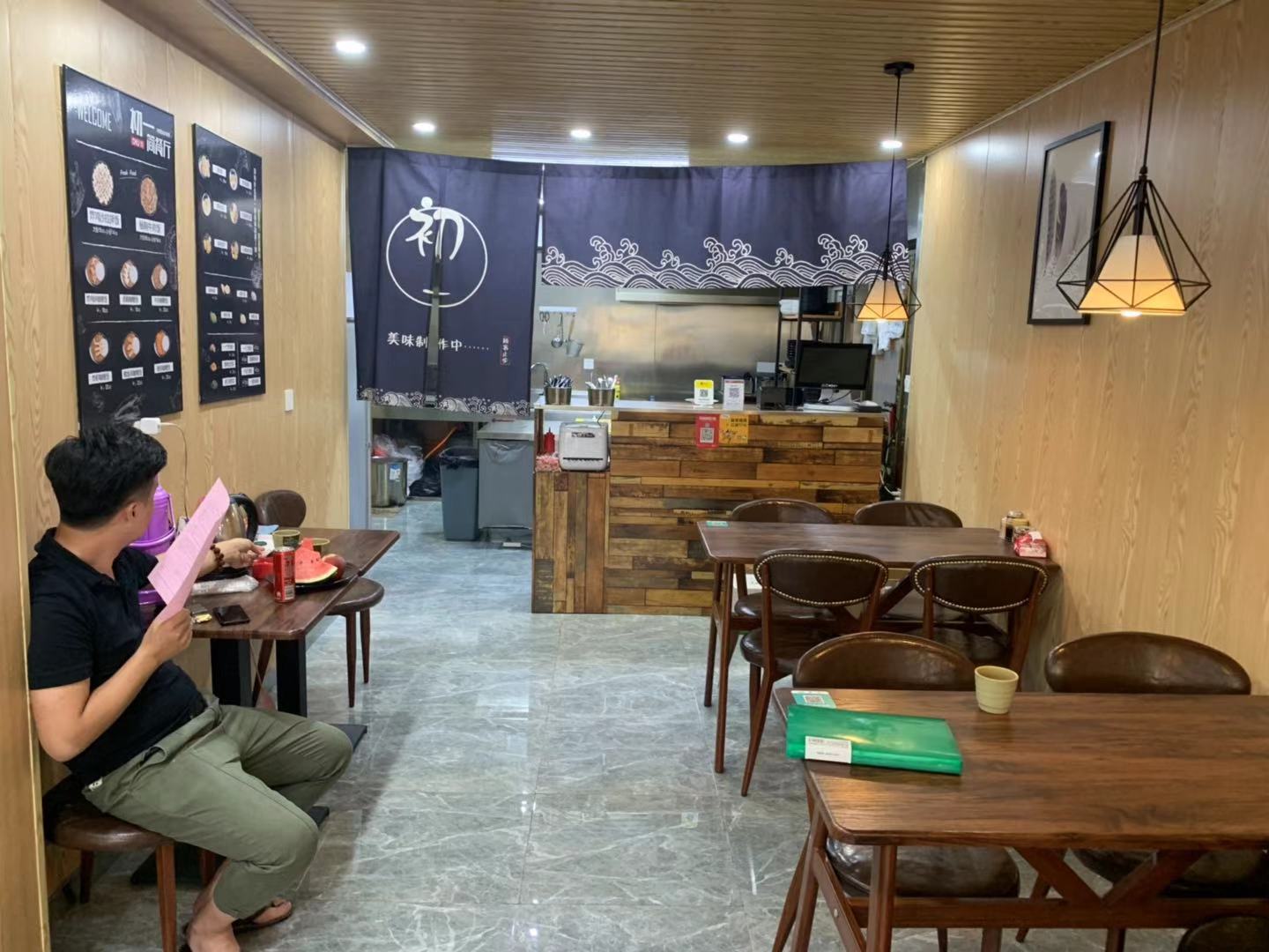 ����ת������·ȫ�¾�װ�޼���ʵ��ͼƬ