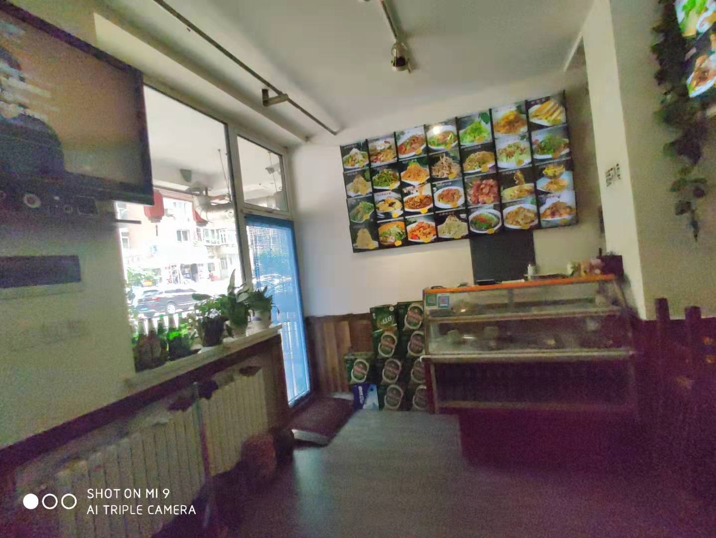 ���󸽽�С�ƹ�ת��ʵ��ͼƬ