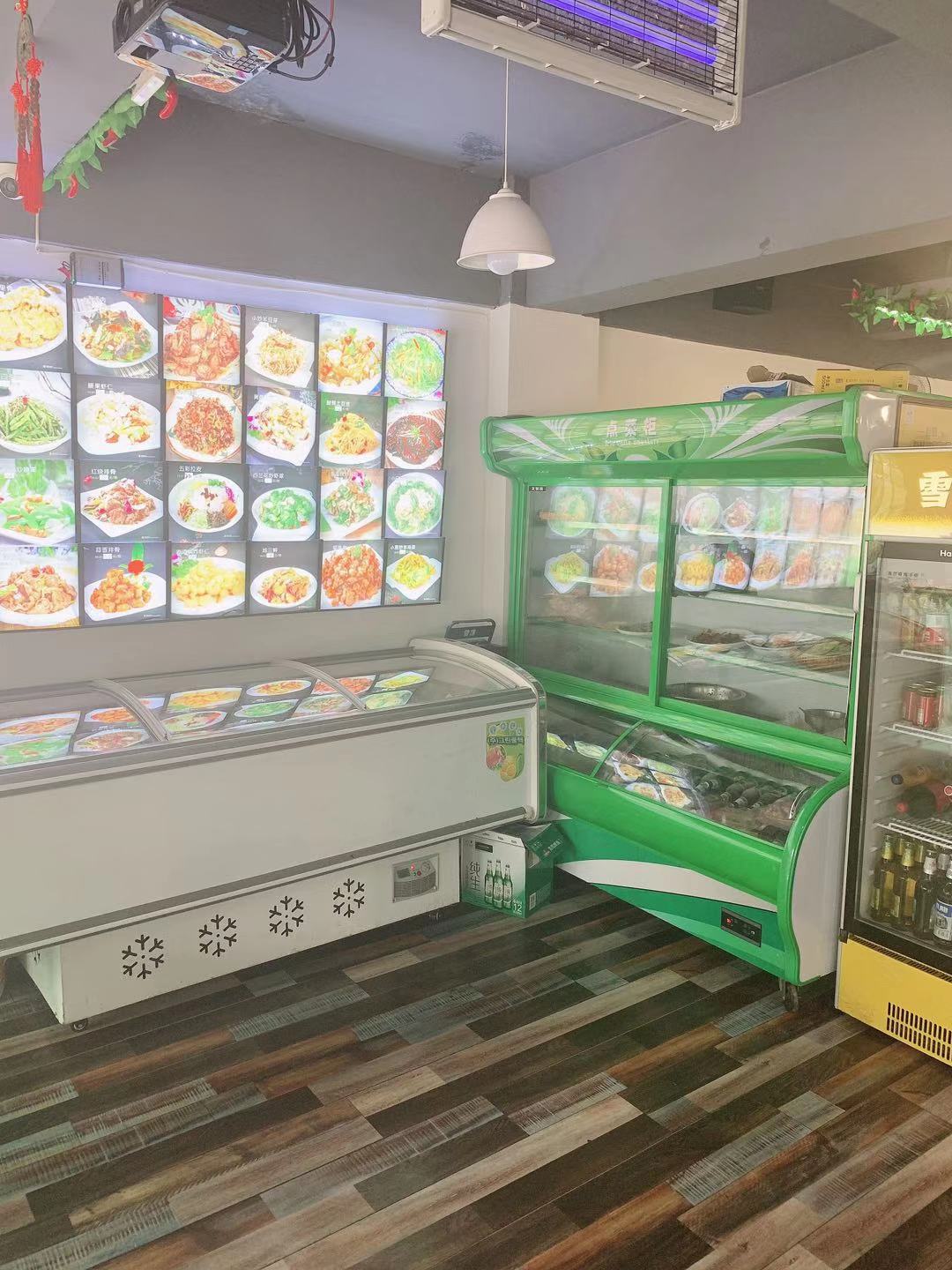 Ȫˮ�ٽ־�װ����ת��ʵ��ͼƬ