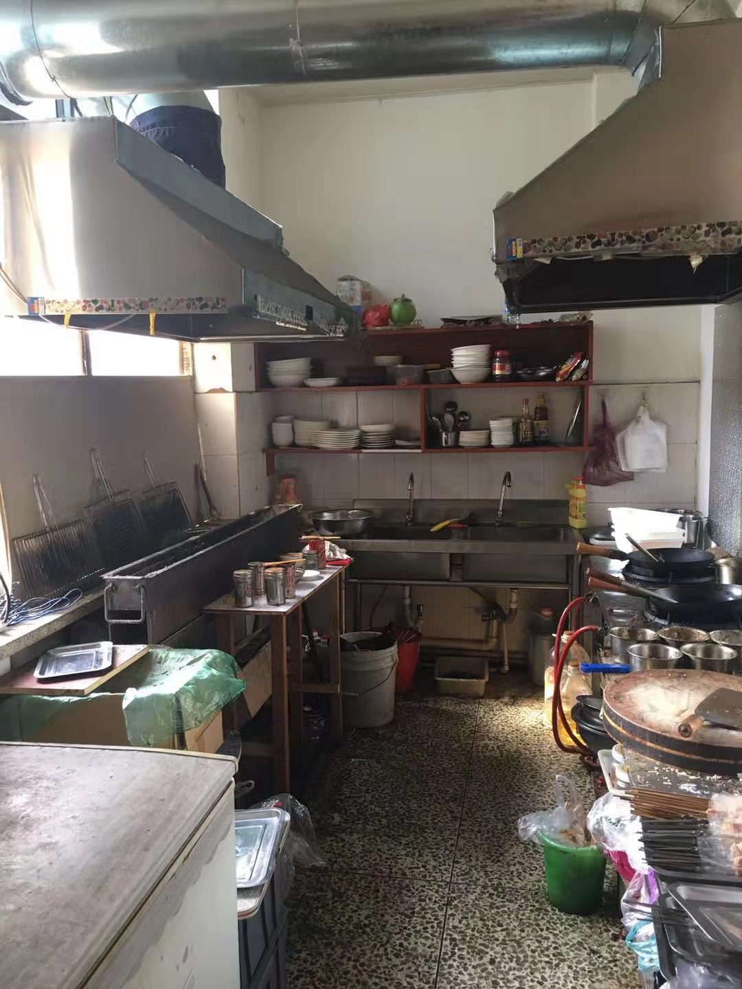 (ת��) �ٽ����̣��Դ�ͣ��λ���豸��ȫʵ��ͼƬ