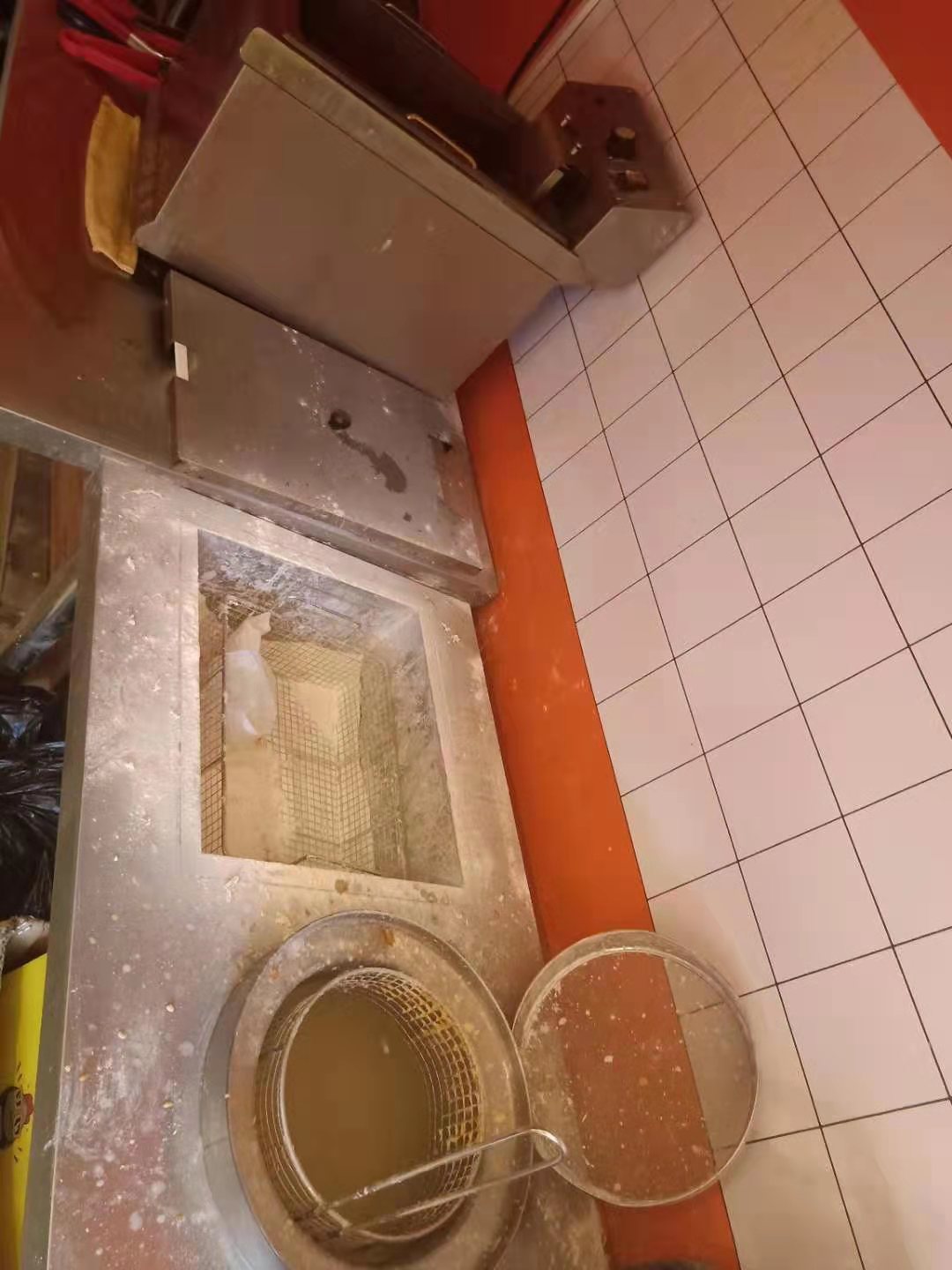 �����ٽ�ζ��������ʵ��ͼƬ