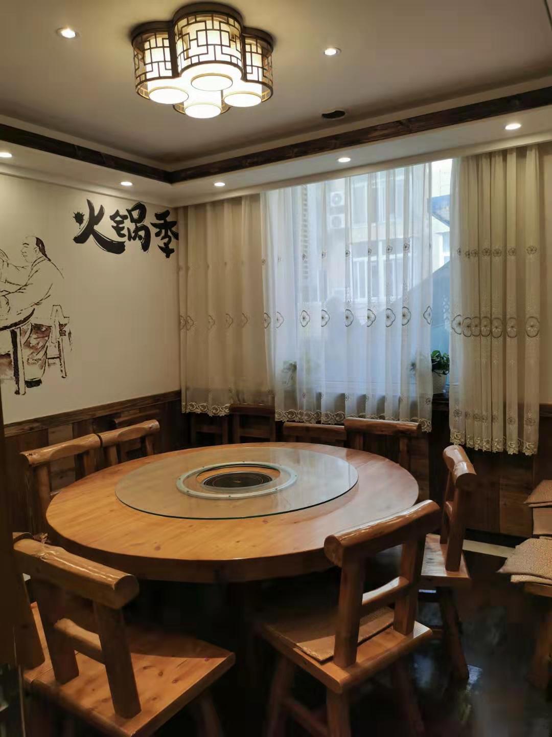 (ת��) ���߹㳡��·25����ͷʵ��ͼƬ