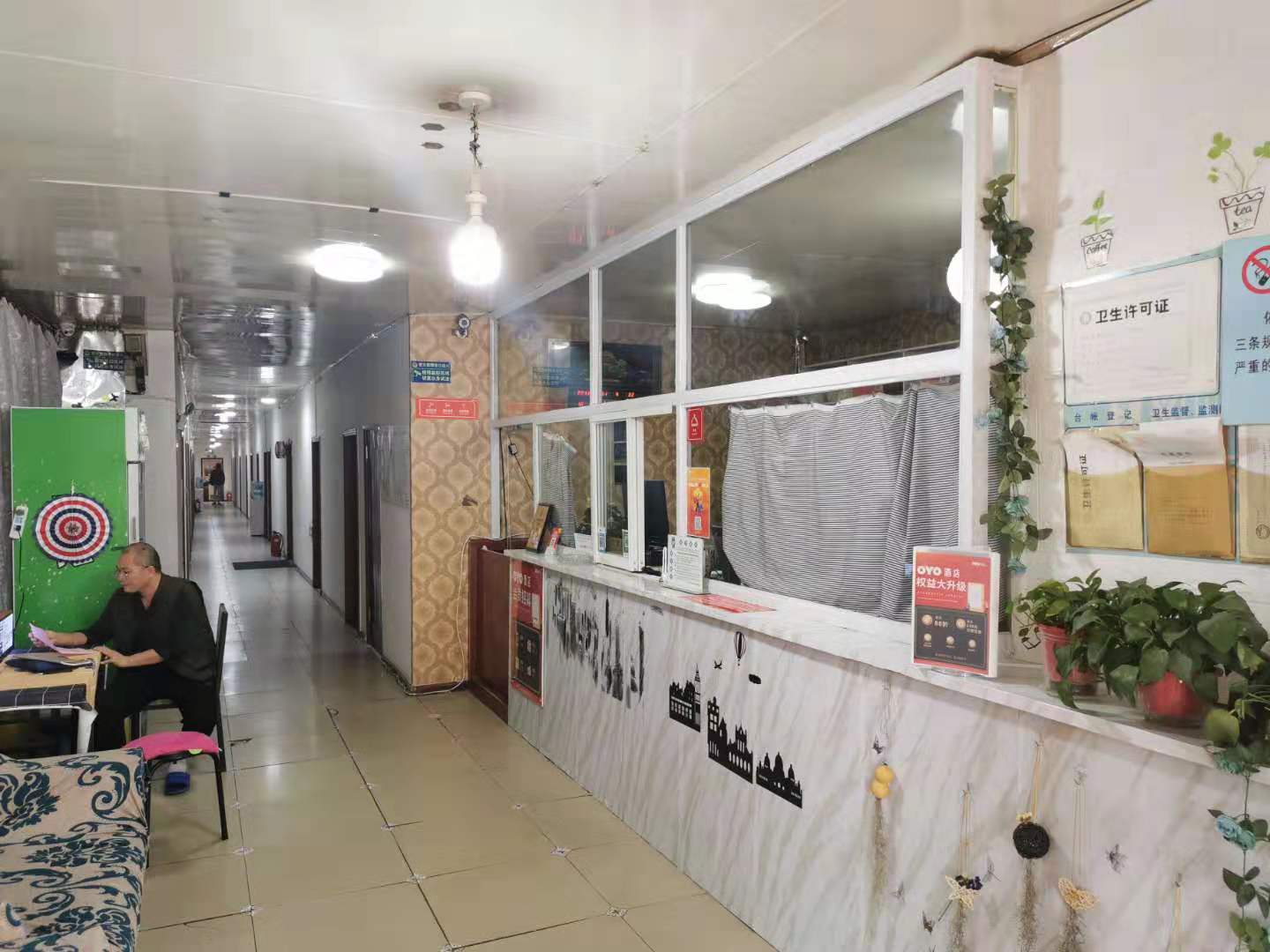 վ������ת��ʵ��ͼƬ