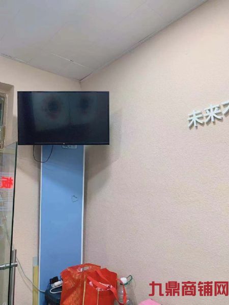 ��ת�ã�����С��һ��������ʵ��ͼƬ