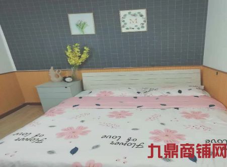 �ʾ����Ϲ���������������ת��ʵ��ͼƬ