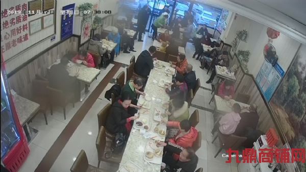 ���Ϲ㳡���̰�������ת�ó���ʵ��ͼƬ