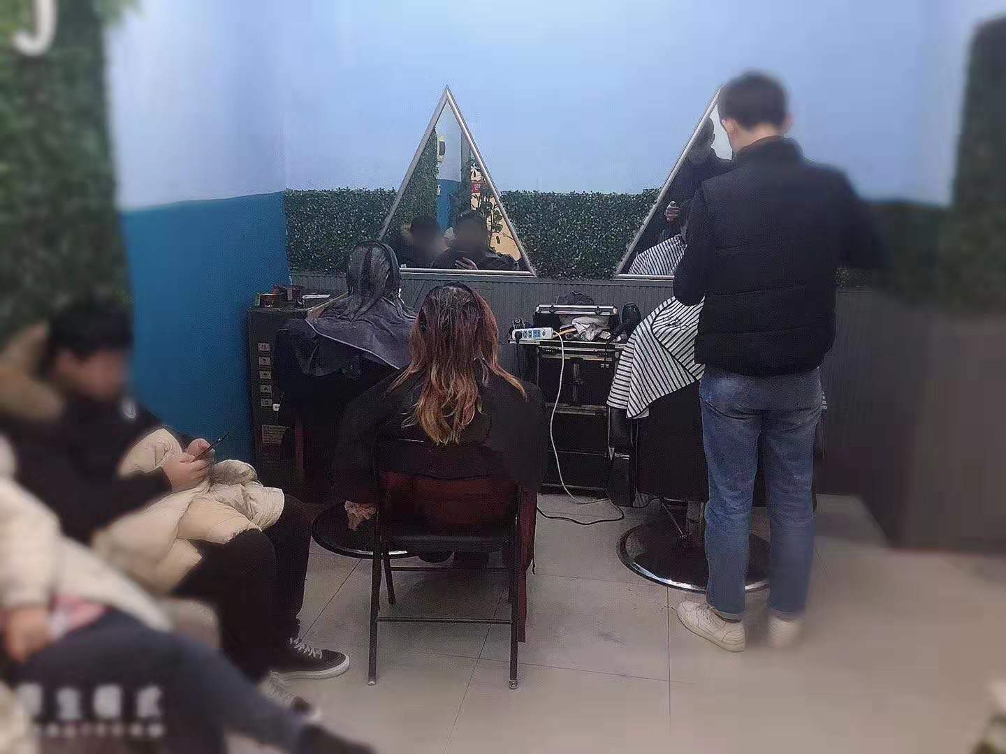 ���ֵ��¾�Ʒ������ת��ʵ��ͼƬ