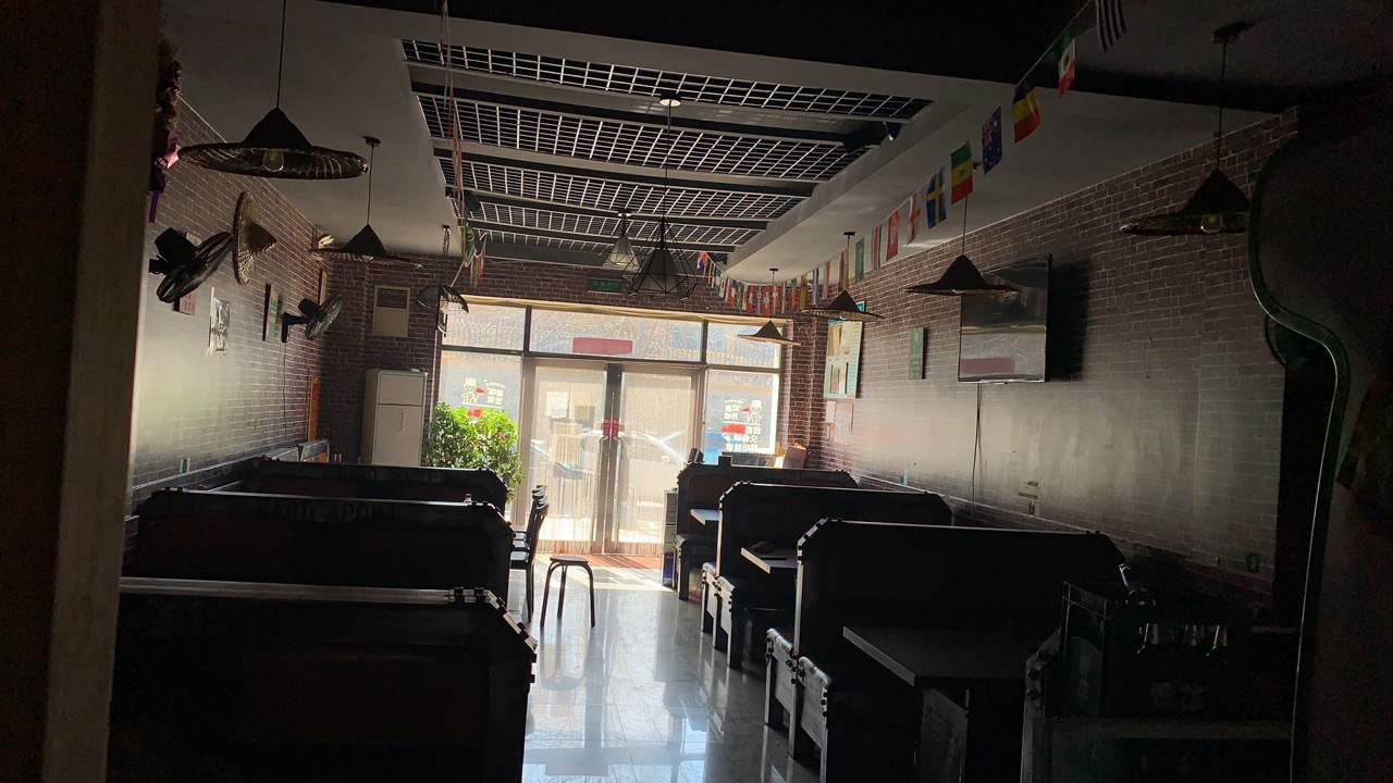 �����ٽ��տ���ת��ʵ��ͼƬ