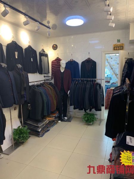 ������װ���ٽֵ���ת��ʵ��ͼƬ