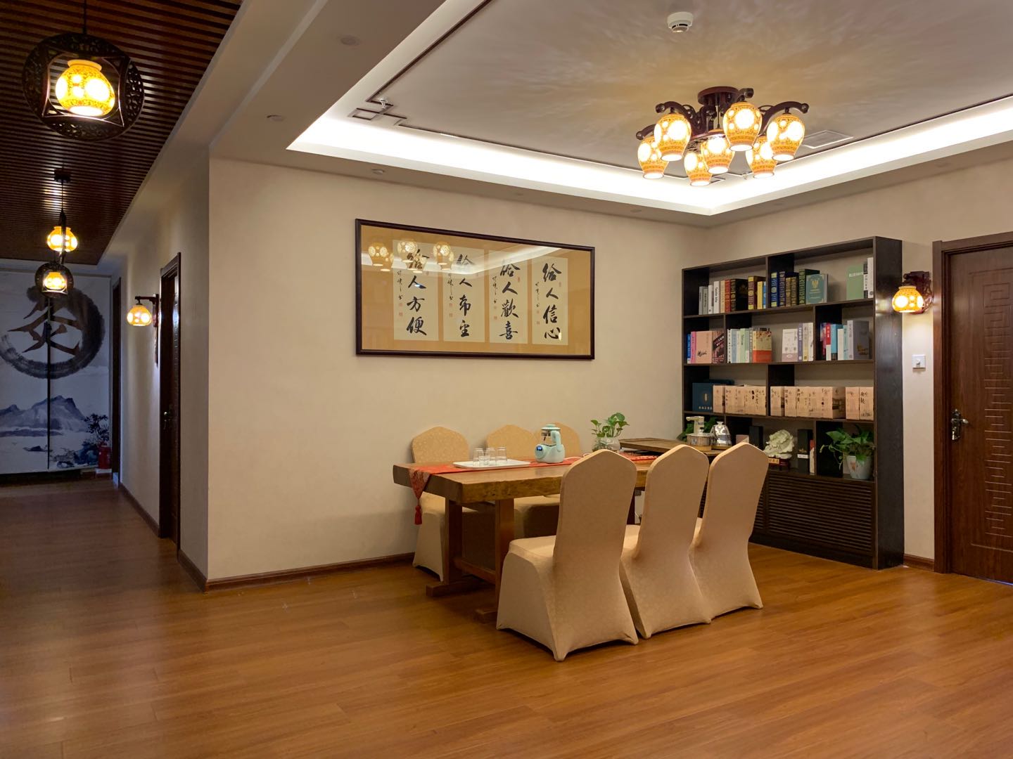 ��������������ת���ɽ��ܿ�ת��ʵ��ͼƬ