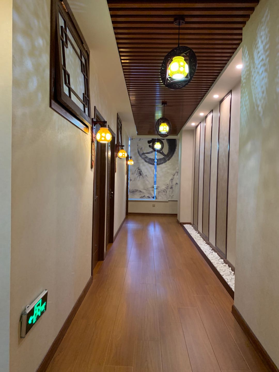 ��������������ת���ɽ��ܿ�ת��ʵ��ͼƬ