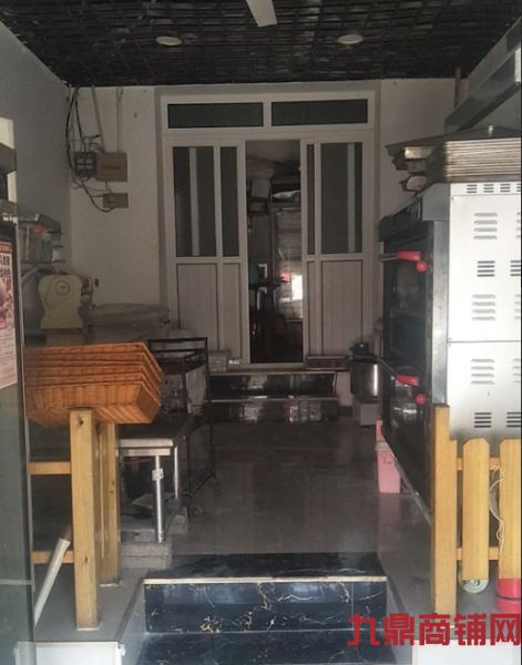 �ٽ����̣���ַ�ã�������ʵ��ͼƬ