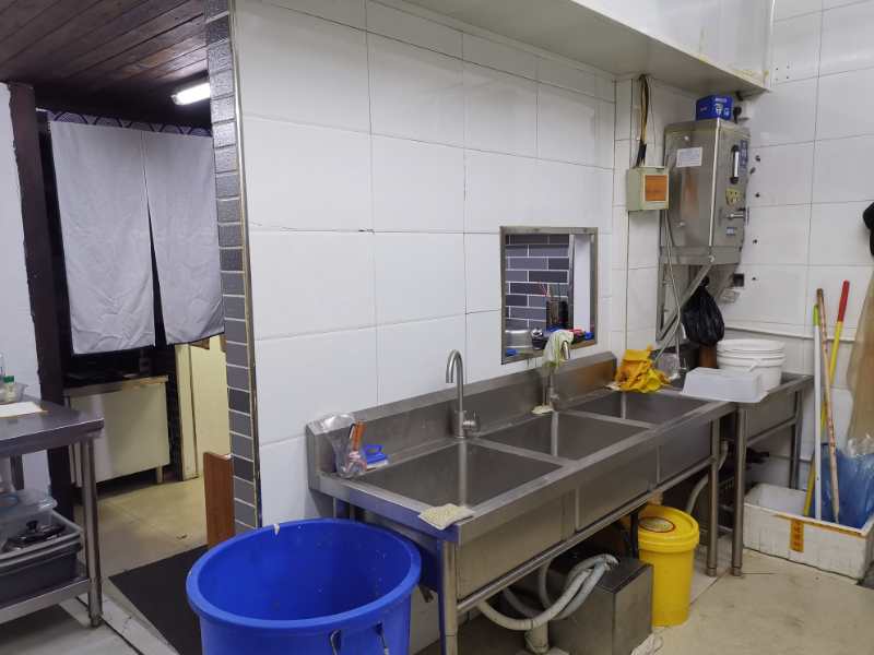 �������Ŵ���������ʵ��ͼƬ