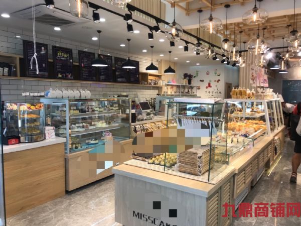 ����·��������ƽ����ת��ʵ��ͼƬ