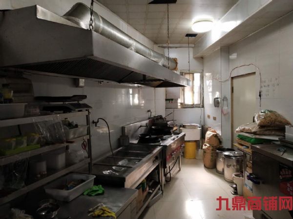 ��ת�ã���������ʢ���ſ�͵�ʵ��ͼƬ