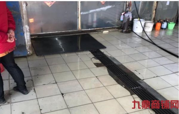 �����ٽ�Ӫҵ�������������ݵ����ʵ��ͼƬ