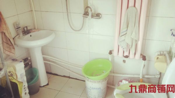 ����в�ת��ʵ��ͼƬ