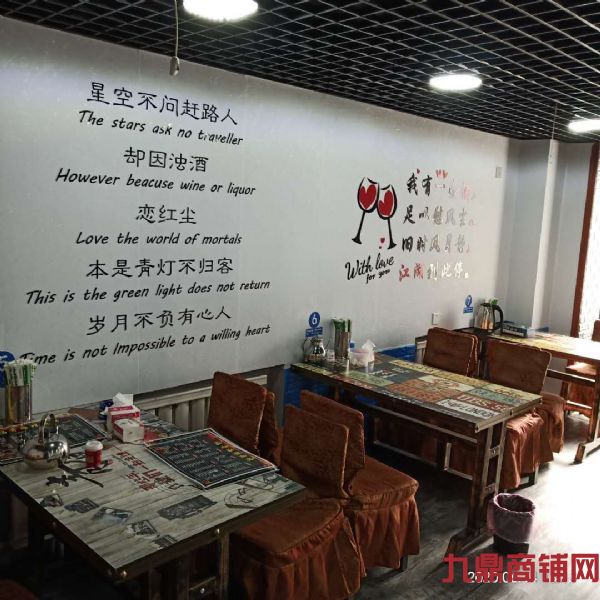 �������񣬳���ʵ��ͼƬ