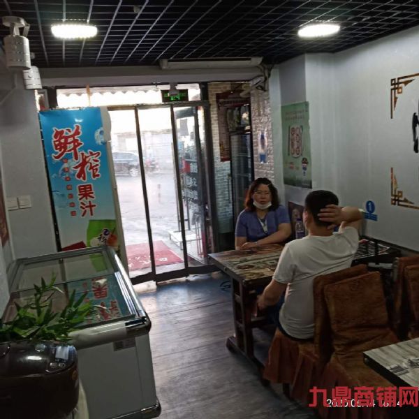 �������񣬳���ʵ��ͼƬ