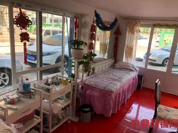 �������ݵ�ʵ��ͼƬ