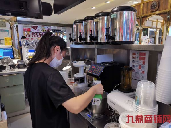 ��λ��ˮ�ɵ���ת�ü���ʵ��ͼƬ