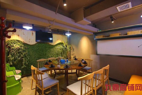 ɽ��·��Ӫ���ٽ����̳���ʵ��ͼƬ