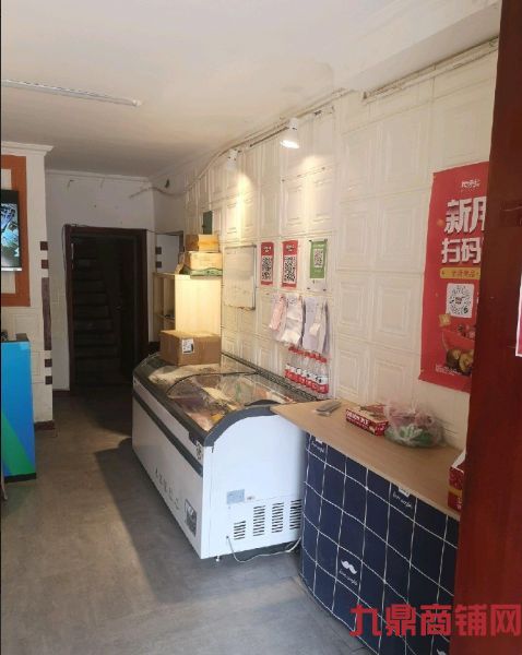 ���·�����ݺͳ���ת��ʵ��ͼƬ