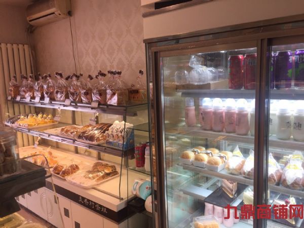 ����³Ѹ·�������ٽ�����ת��ʵ��ͼƬ