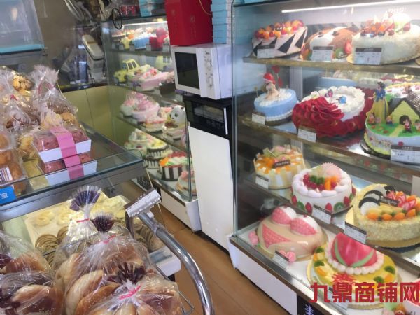 ����³Ѹ·�������ٽ�����ת��ʵ��ͼƬ