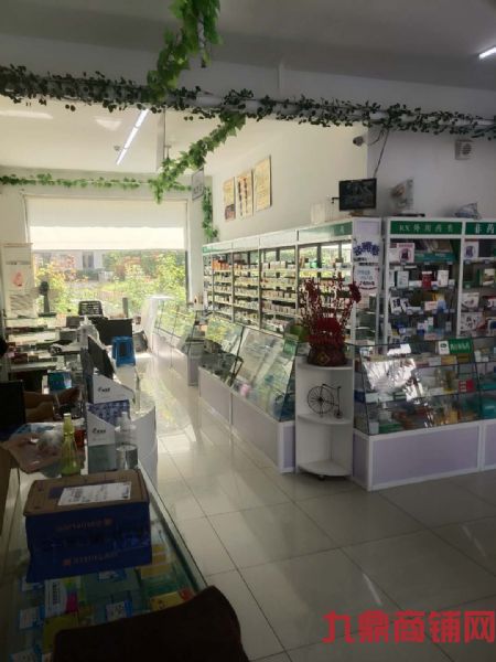 �ᴩС���ٽ��ֵ������������ʵ��ͼƬ