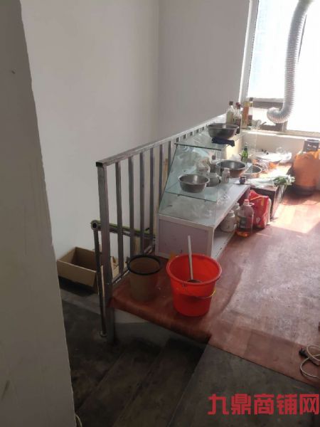 �ᴩС���ٽ��ֵ������������ʵ��ͼƬ