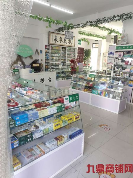 �ᴩС���ٽ��ֵ������������ʵ��ͼƬ