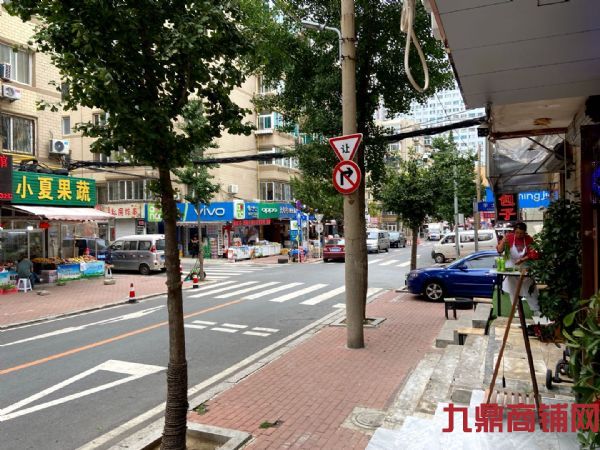 ����С�г�ѧʿ���������ֽ����ʵ��ͼƬ