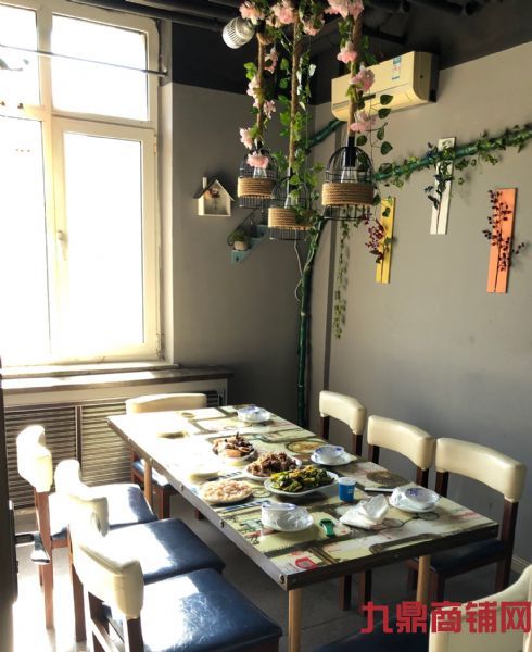 �𱬾�װ�����տ������ת��ʵ��ͼƬ