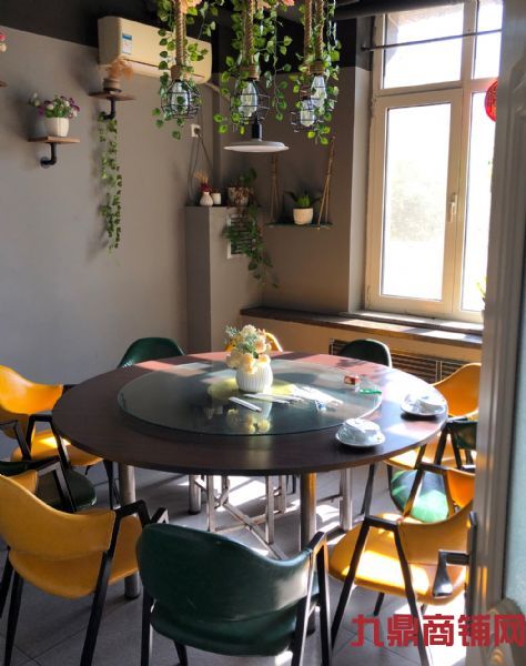 �𱬾�װ�����տ������ת��ʵ��ͼƬ