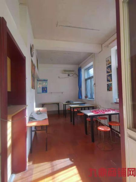 ӵ�����ֵ���ֱ��ʵ��ͼƬ