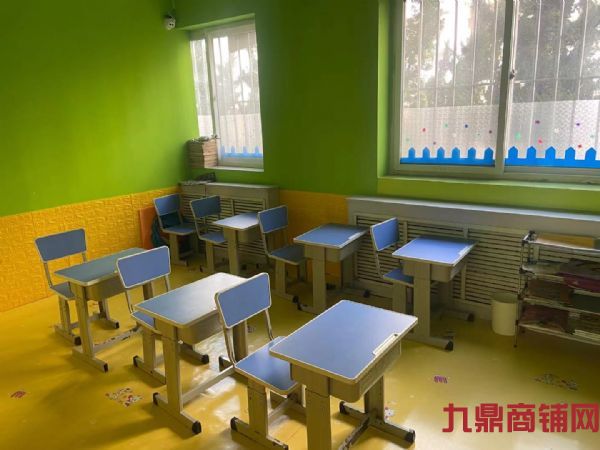 ������ѵ����ת�ã��Լ۱ȳ��ߣ�ʵ��ͼƬ